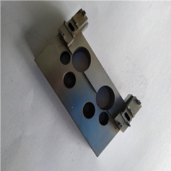  Wire cutting boring cnc milling mould parts pdf	