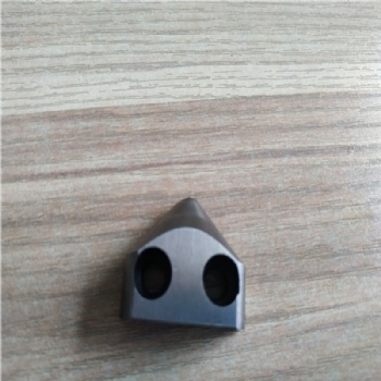 Triangle hardened chamfer mold parts and function