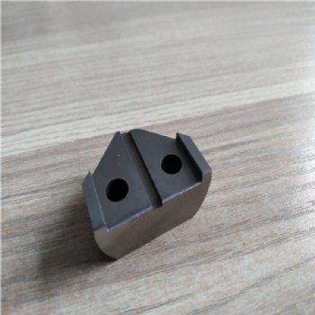  Triangle hardened chamfer mold parts and function	