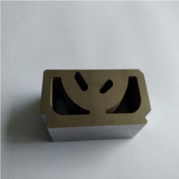 Wire cutting chamfer 0.5 mm mold 3d parts