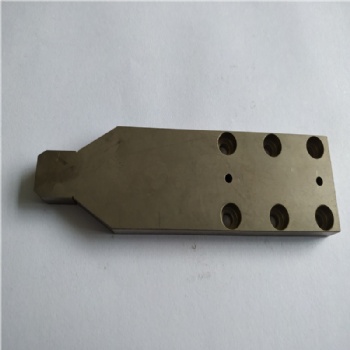  Tempering boring precision mold parts company	