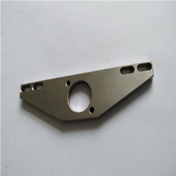  Triangle chamfer wire cutting metal mould parts	