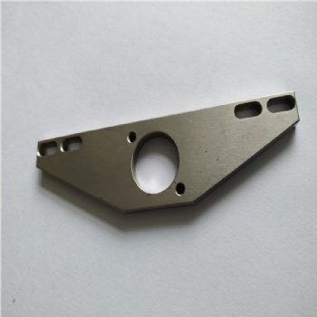  Triangle chamfer wire cutting metal mould parts	